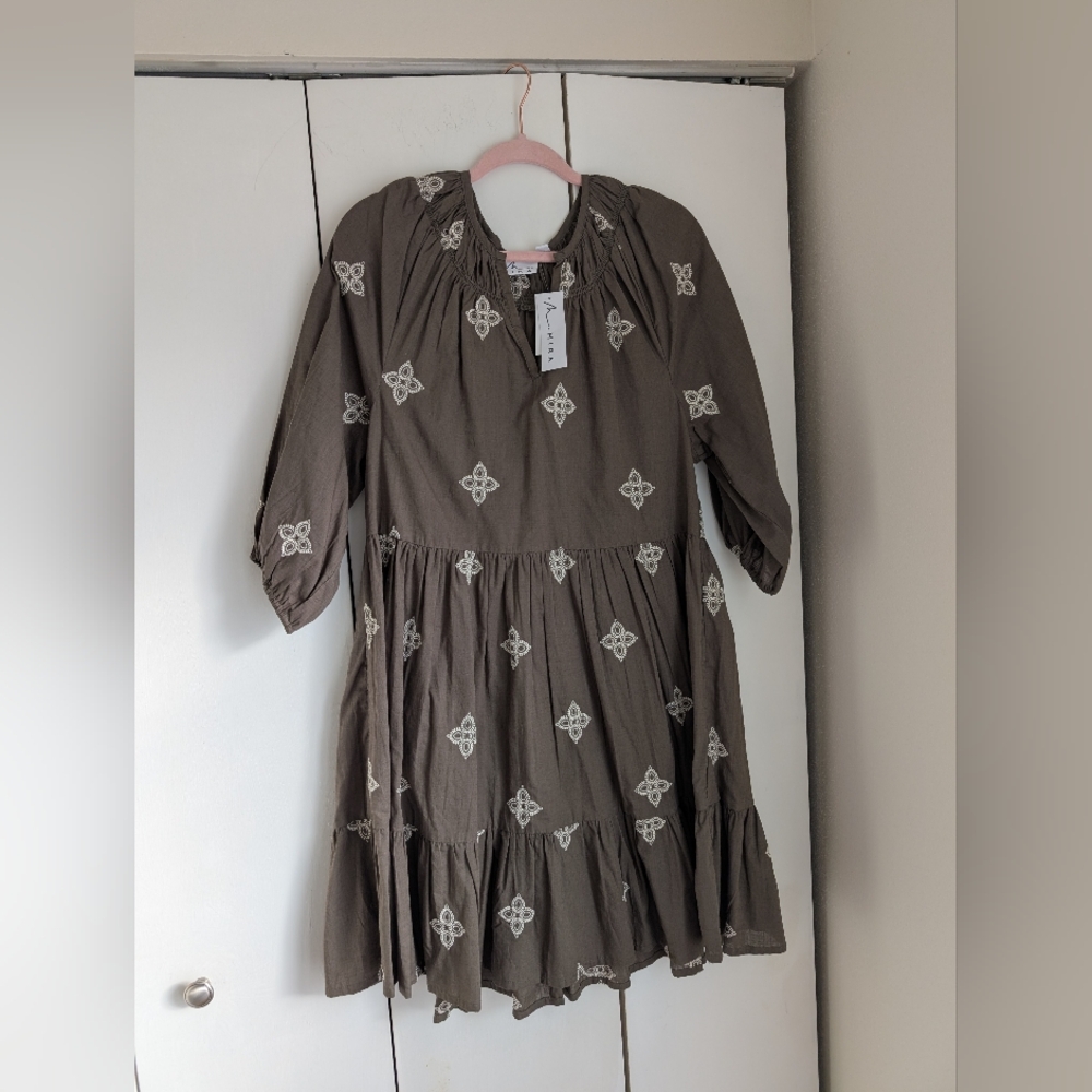 Women's L Stylish Olive/Brown Tunic Top or Dress (Cracker Barrel) NWT